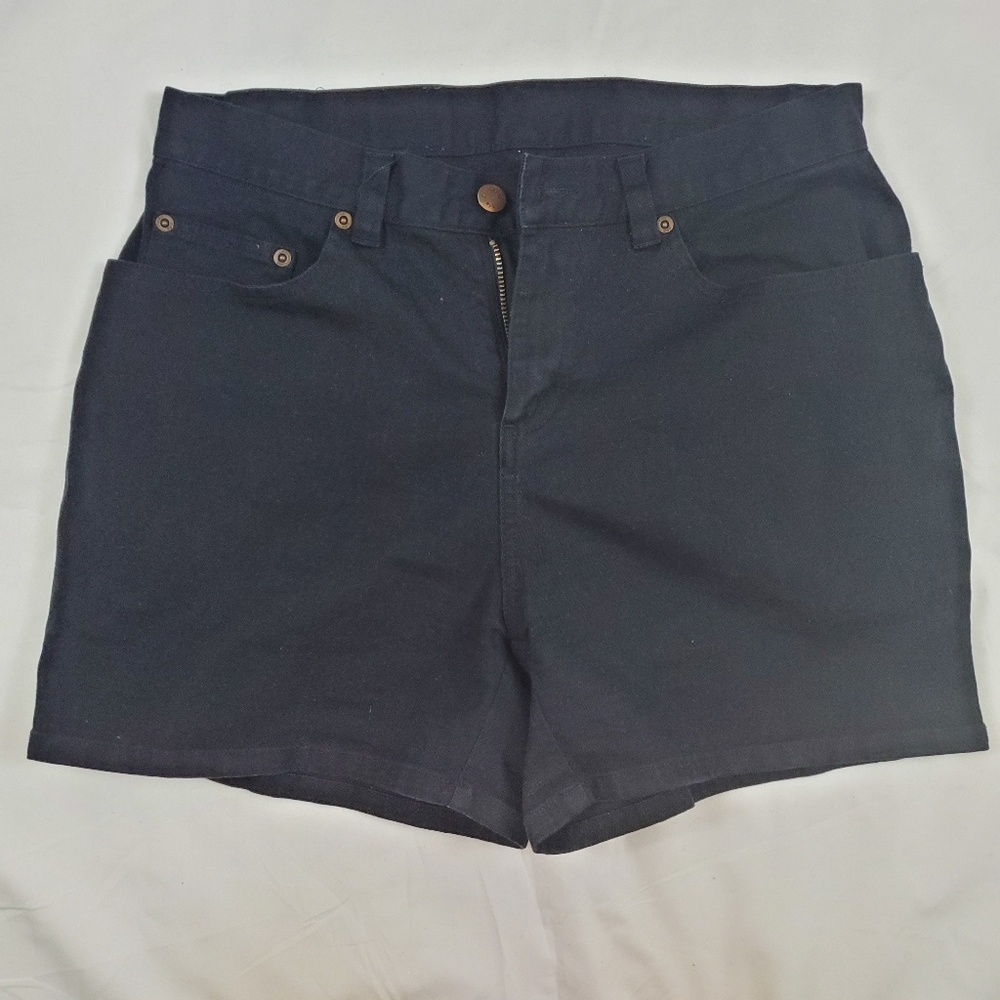 SOLD! Riveted by LEE black denim shorts size Med